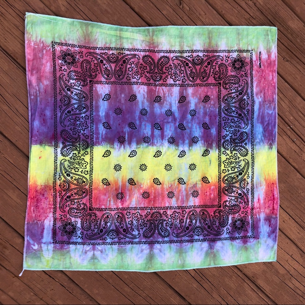 tie dye bandana